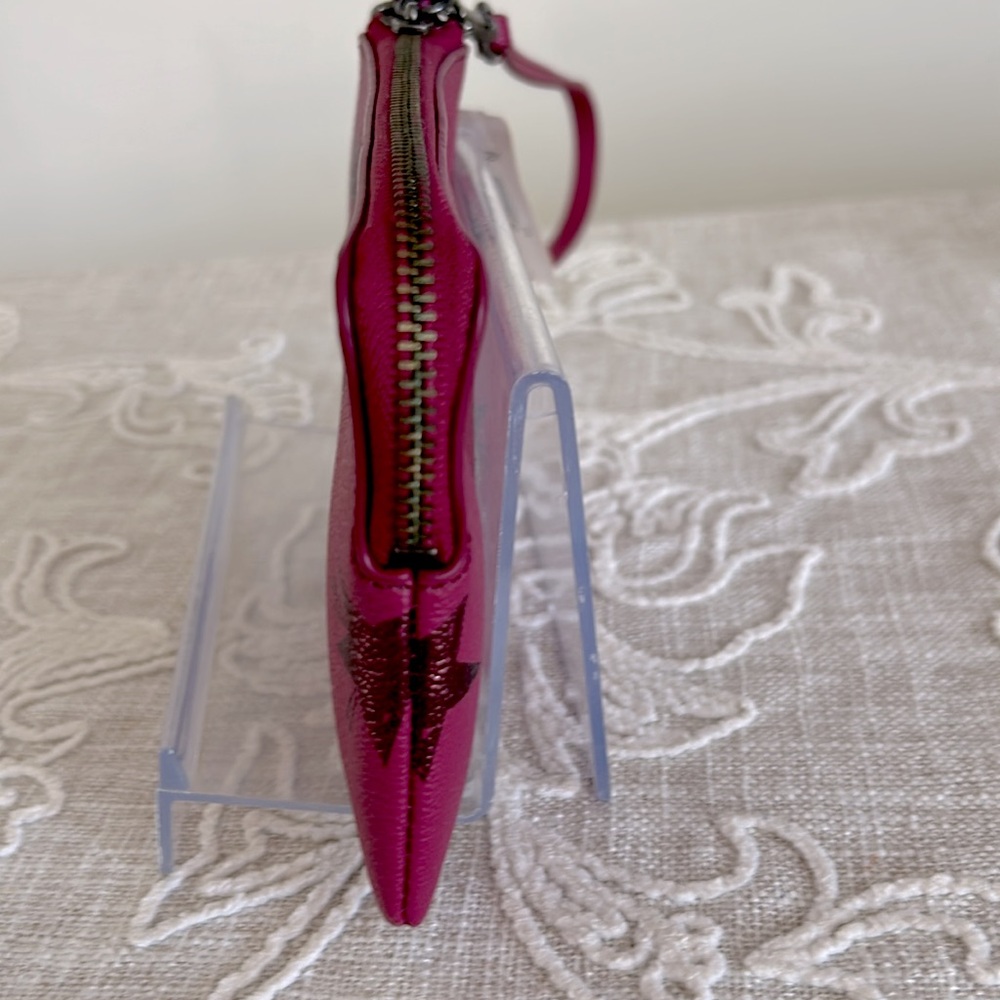 Coach NWT Coated Cranberry Shade Star Canyon Print F64239 Corner Zip Wristlet - Picture 5 of 15